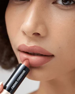 Autograph Matte Hydrating Marula Oil Lipstick