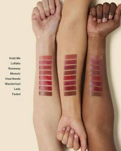 Balmy Tint Hydrating Lip Balm