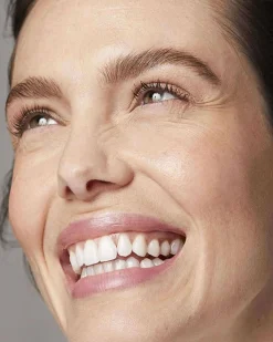 Brow Up Thickening Brow Balm