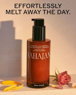 Essential Cleansing Oil with Vitamin C + Squalane