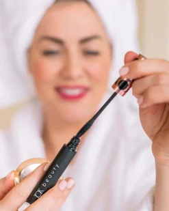 Eyes That TOK - Lash Enhancing Mascara