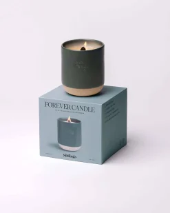 Forever Candle No 04 — Eucalyptus, Balsam, Wild Berries