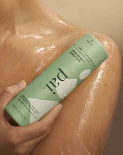 GENTLE GENIUS™ Barrier Care Replenishing Body Wash