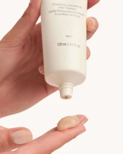 GOOPGLOW Cloudberry Exfoliating Jelly Cleanser