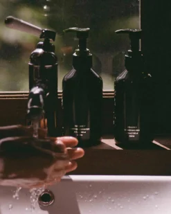 Hand Wash: Amalgam 7