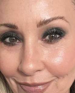 Hyaluronic Highlight Balm