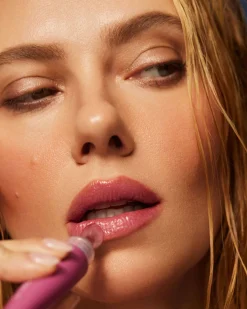 Lip Oasis™️ Glossy Treatment