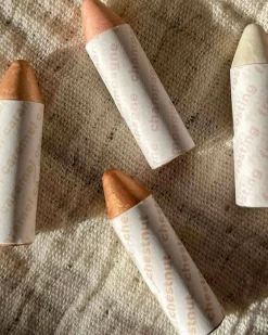 Lip-to-Lid Balmie Highlighter