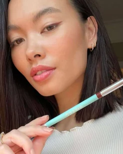 Satin Eyeliner