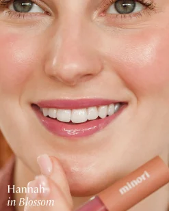 Sheer Hydrating Lip Gloss
