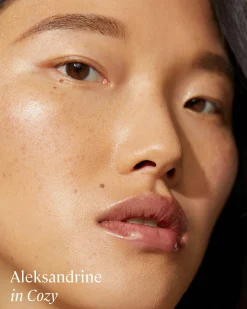 Sheer Hydrating Lip Gloss