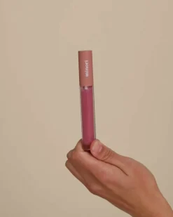 Sheer Hydrating Lip Gloss