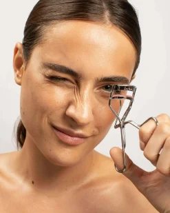 Spectacular Eyelash Curler
