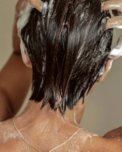 Suna Exfoliating Shampoo