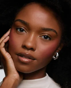 SuperSuede™ Radiant Talc-Free Baked Powder Blush