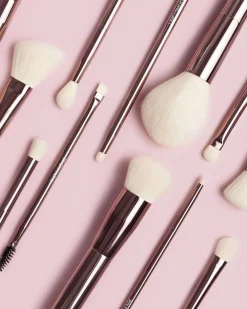 Sustainable Luxury Eyeshadow Brush Small