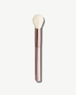 Sustainable Luxury Powder & Highlight Brush