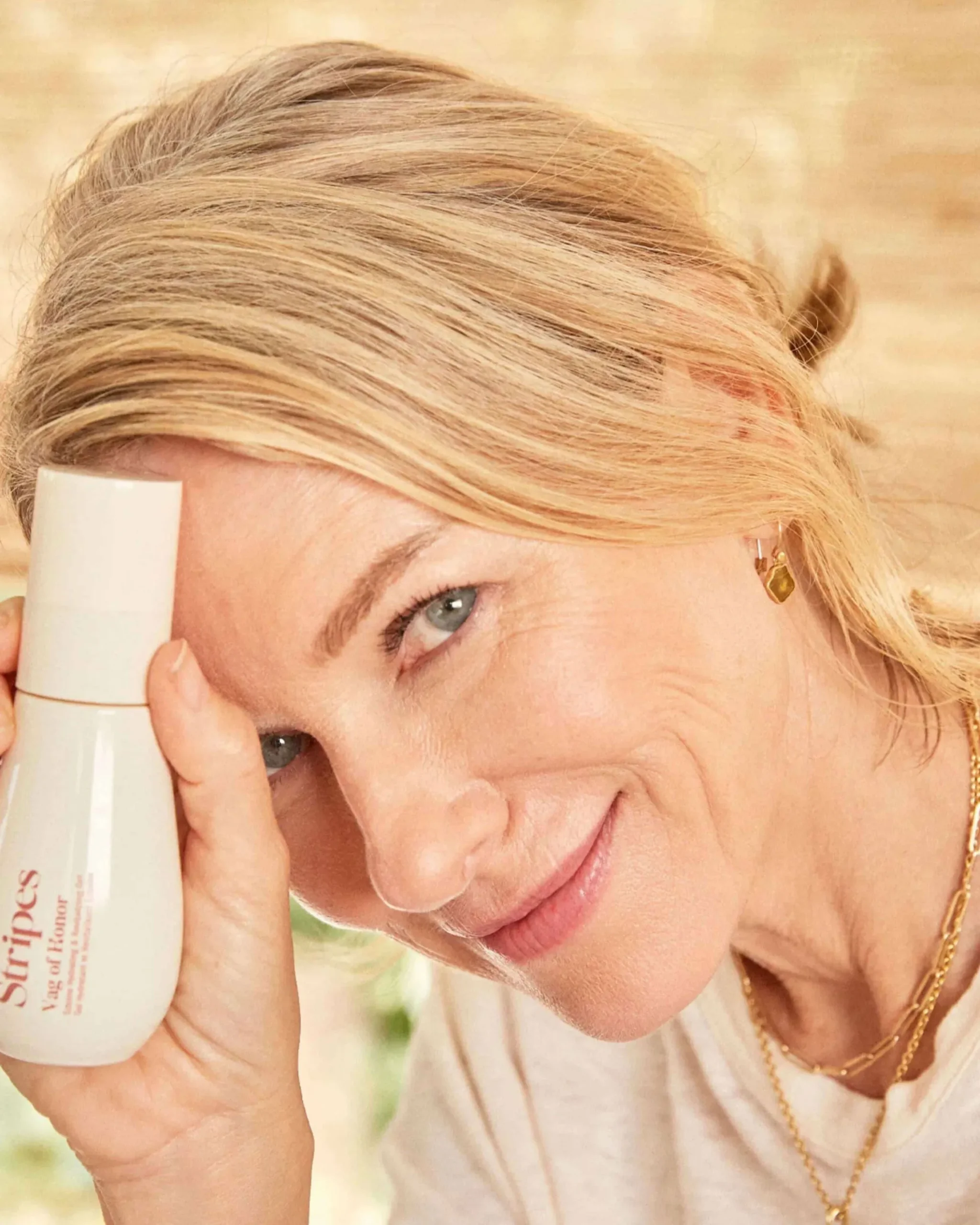 Vag of Honor: Intimate Hydrating Gel
