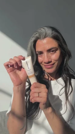 Weekend Skin SPF 50 + Vitamin C + Glow